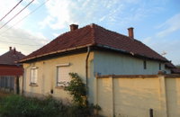 Eladó családi ház