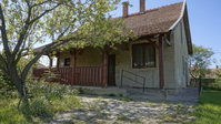 Eladó családi ház, Abádszalókban 19.5 M Ft, 2 szobás