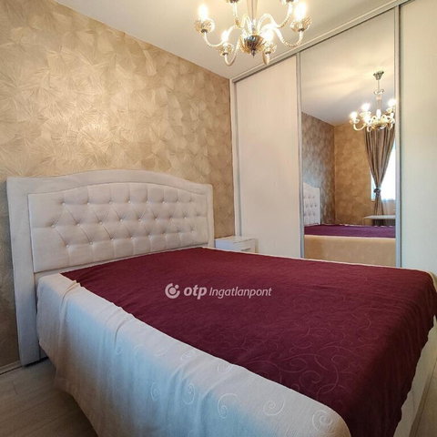 Eladó téglalakás, Nyíregyházán 65 M Ft, 2+1 szobás