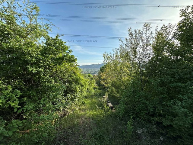 Eladó telek, Budapesten, III. kerületben 144 M Ft