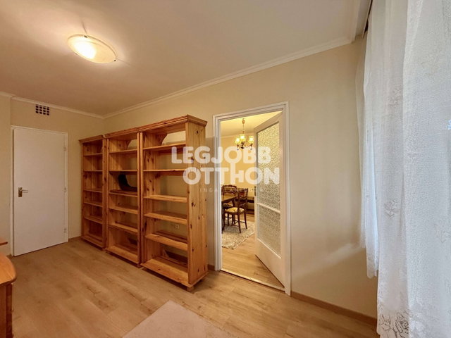Kiadó téglalakás, albérlet, Cegléden 160 E Ft / hó, 2 szobás