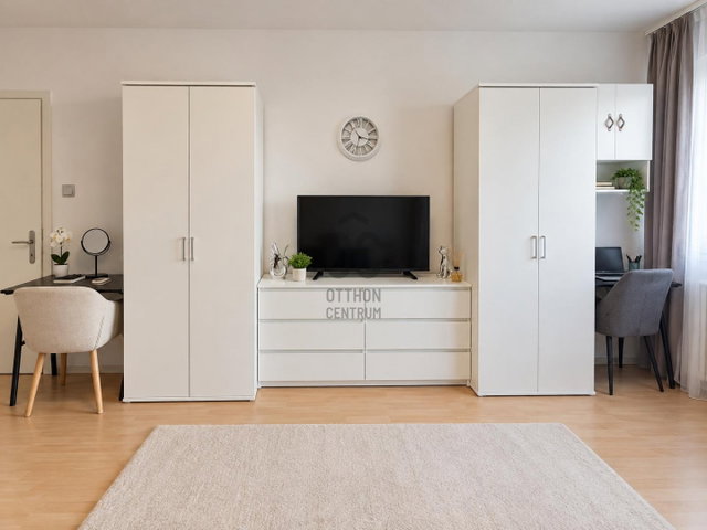 Eladó téglalakás, Szombathelyen 45 M Ft, 2 szobás