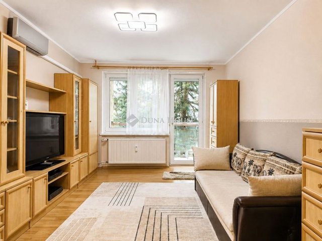 Eladó panellakás, Szentendrén 77.7 M Ft, 2 szobás