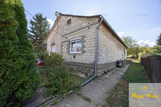 Eladó ikerház, Érden 55.9 M Ft, 2 szobás / költözzbe.hu
