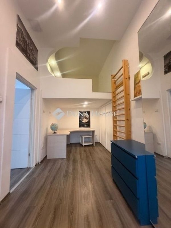 2 bed · 44m² · 73.900.000 ft