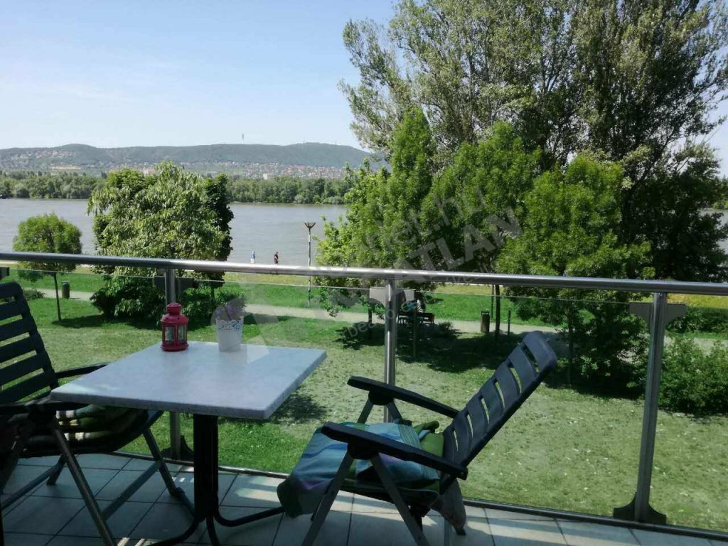 3 bed · 60m² · 600.000 ft