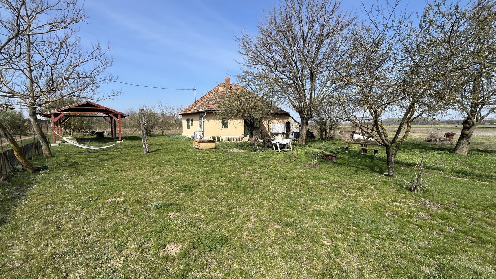 2 bed · 48m² · 23.000.000 ft