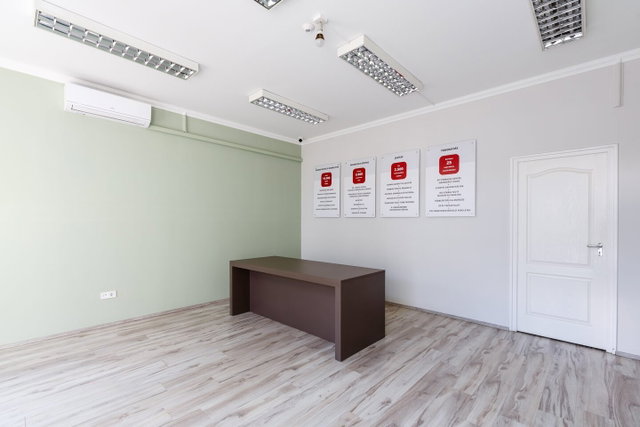 Kiadó üzlethelyiség, Debrecenben 450 E Ft / hó, 2 szobás