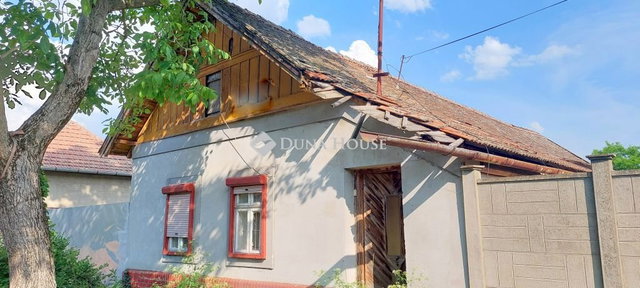 Eladó családi ház, Tótkomlóson 7.9 M Ft, 3 szobás