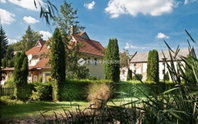Eladó családi ház, Nádasdon 114.99 M Ft, 7 szobás