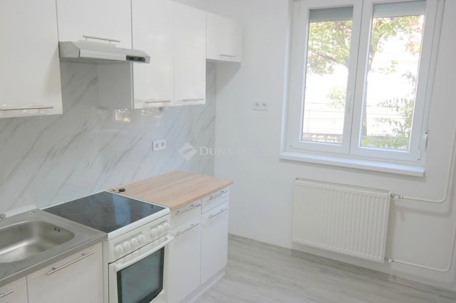 Eladó téglalakás, Budapesten, XX. kerületben 56.9 M Ft, 2 szobás