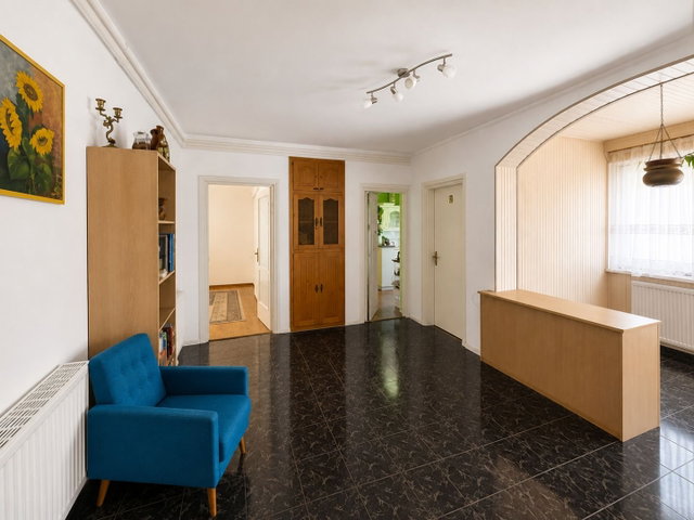 Eladó családi ház, Debrecenben 105 M Ft, 4 szobás