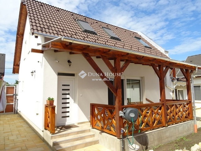 Eladó családi ház, Kecskeméten 135 M Ft, 5 szobás