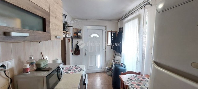 Eladó családi ház, Óbarokon 29.9 M Ft, 2 szobás