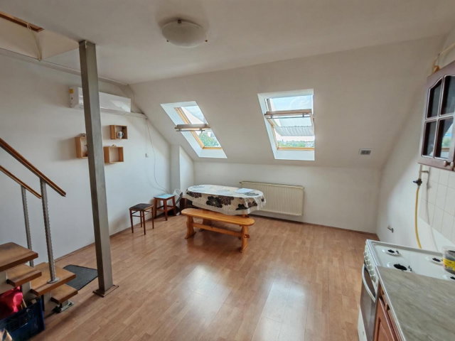 Eladó téglalakás, Nyíregyházán 42.9 M Ft, 2 szobás