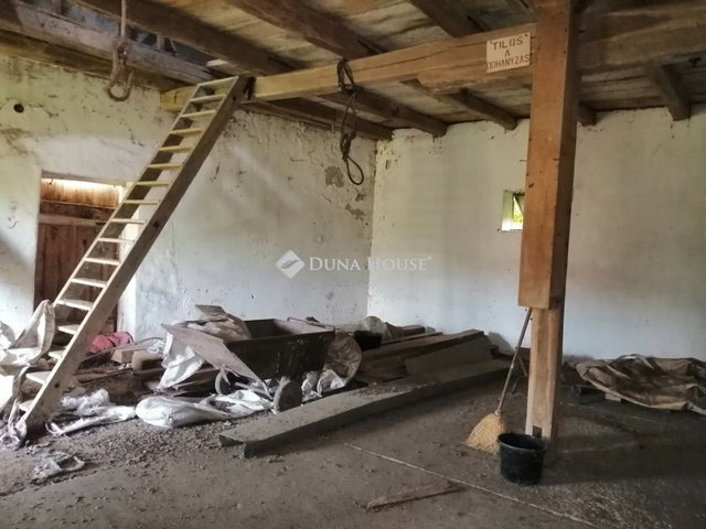 Eladó ipari ingatlan, Bakonybánkon 23 M Ft / költözzbe.hu