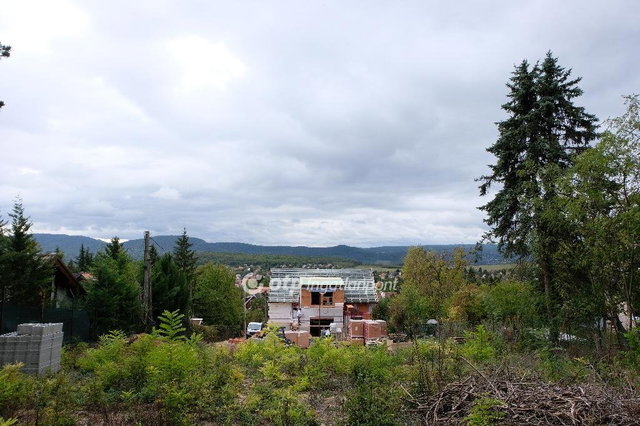 Eladó ikerház, Pilisborosjenőn 175 M Ft, 5 szobás