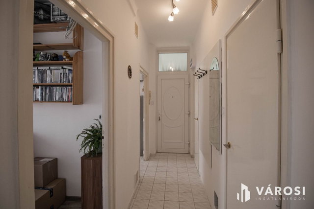 Eladó téglalakás, Győrött 43.9 M Ft, 1+1 szobás