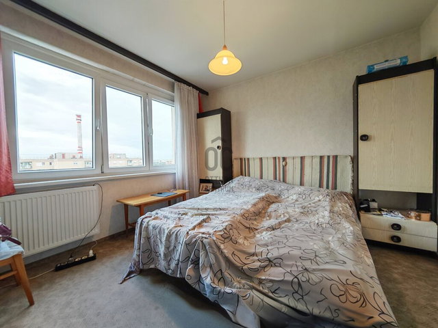 Eladó panellakás, Székesfehérvárott 65 M Ft, 3 szobás