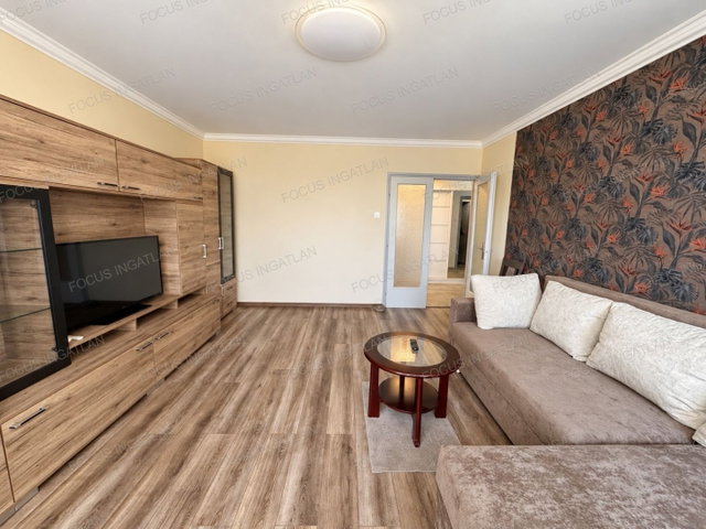 Kiadó téglalakás, albérlet, Kecskeméten 250 E Ft / hó