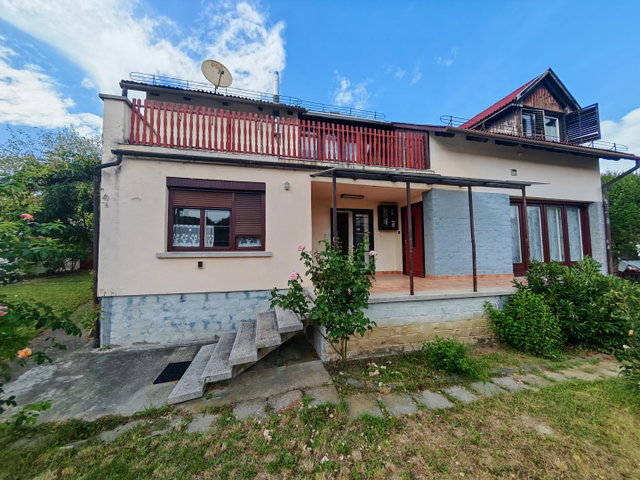 Eladó családi ház, Zalakaroson 84.9 M Ft, 6 szobás