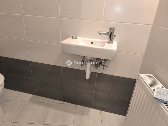 Eladó téglalakás, Budapesten, IX. kerületben 90 M Ft, 2 szobás
