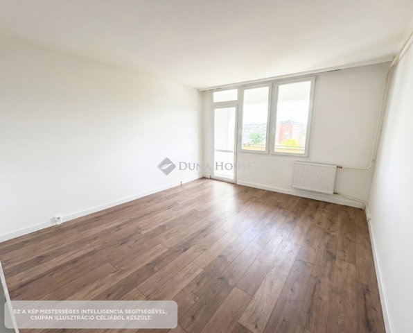 Eladó panellakás, Szigetszentmiklóson 55.5 M Ft, 2+1 szobás