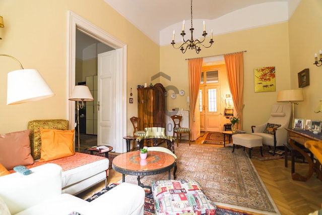 Eladó téglalakás, Budapesten, IX. kerületben, Vámház körúton