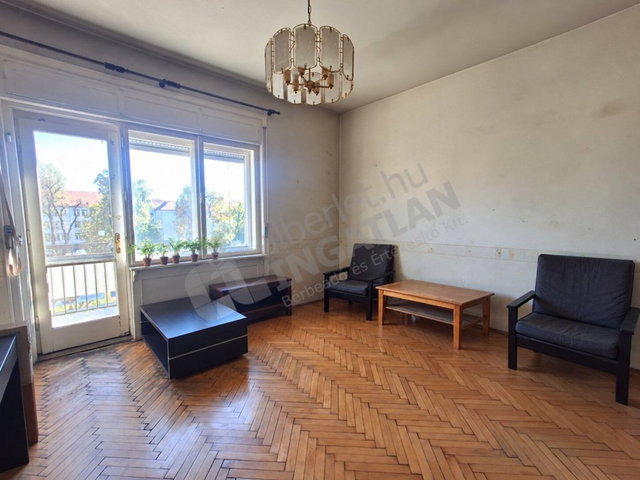 Eladó téglalakás, Budapesten, XIII. kerületben, Lehel utcában