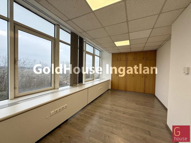 Kiadó ipari ingatlan, Budapesten, XV. kerületben 182 E Ft / hó