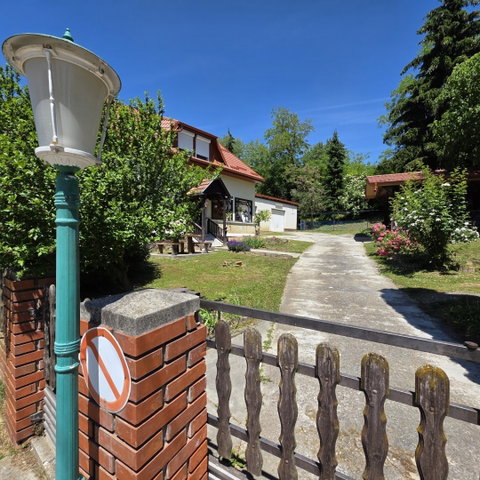 Eladó családi ház, Nagyradán 89.9 M Ft, 3 szobás