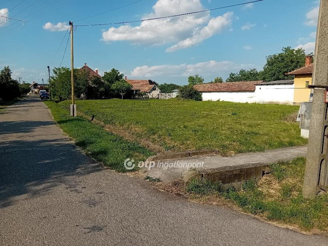 Eladó telek, Füzesgyarmaton 7.99 M Ft / költözzbe.hu