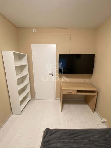 Kiadó panellakás, albérlet, Szegeden 80 E Ft / hó, 3+1 szobás