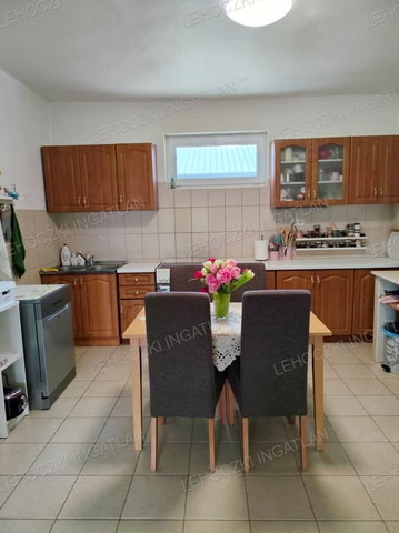 Eladó családi ház, Nyíregyházán 89.99 M Ft, 4 szobás