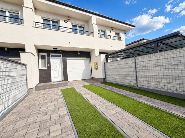 Kiadó sorház, albérlet, Debrecenben 550 E Ft / hó, 3 szobás