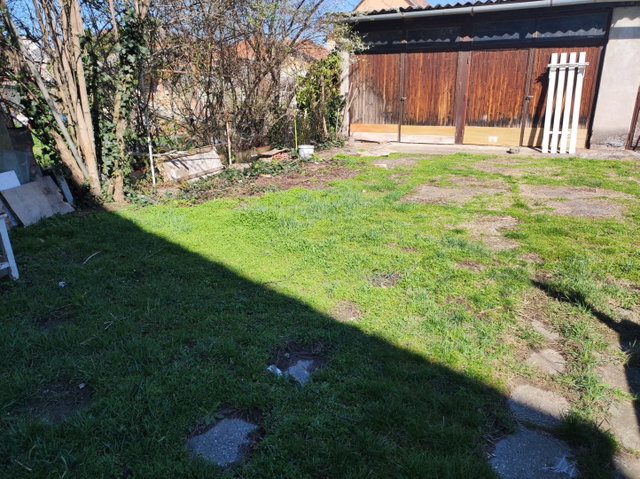 Eladó ikerház, Szegeden 68 M Ft, 4 szobás / költözzbe.hu