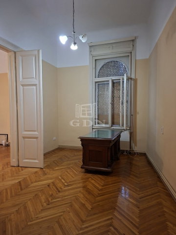 Kiadó téglalakás, albérlet, Szegeden 180 E Ft / hó, 2 szobás