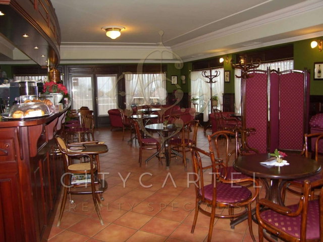 Eladó hotel, Budaörsön 799 M Ft, 14 szobás