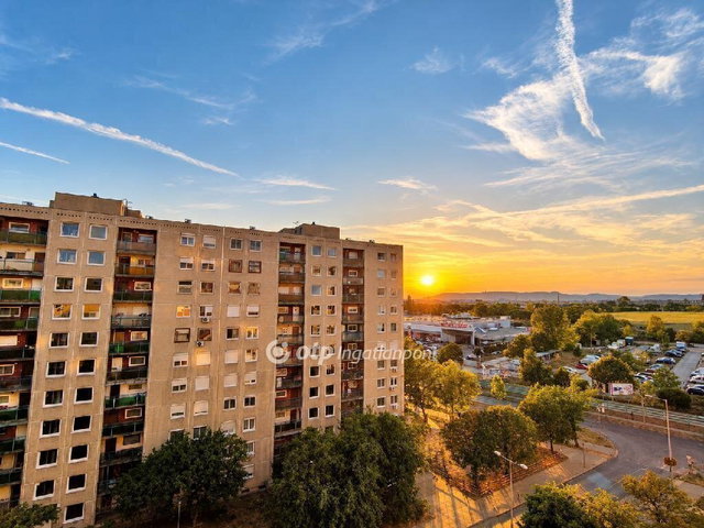 Eladó panellakás, Budapesten, X. kerületben 59 M Ft, 2 szobás