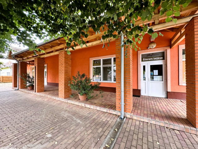 Eladó üzlethelyiség, Kaszaperen 55 M Ft / költözzbe.hu