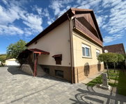 Eladó családi ház, Ceglédbercelen 129 M Ft, 5 szobás