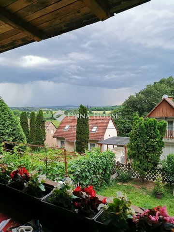 Eladó nyaraló, Magyarhertelenden 34.9 M Ft, 3 szobás