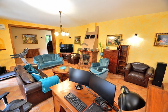 Kiadó családi ház, albérlet, Debrecenben 600 E Ft / hó
