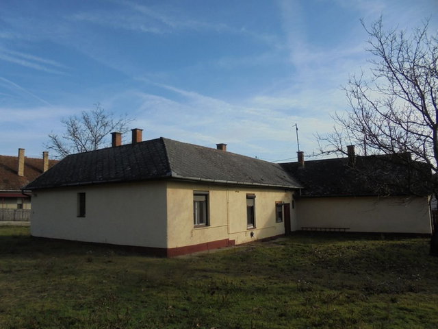 Eladó családi ház, Nyíradonyban 39 M Ft, 4 szobás