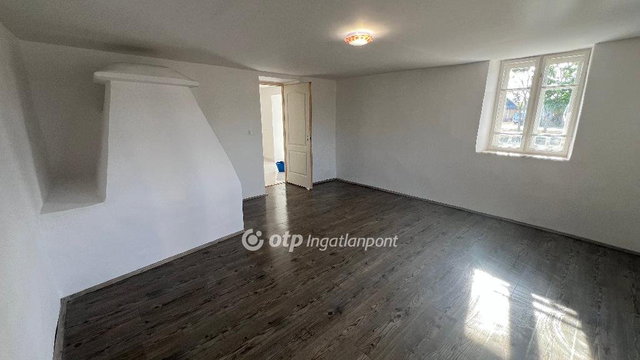 Eladó családi ház, Ároktőn 11.9 M Ft, 2 szobás