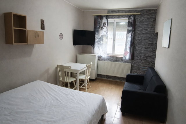 Eladó családi ház, Dunakeszin 49 M Ft, 2 szobás