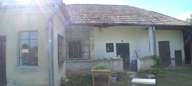 Eladó családi ház, Mosonszentmiklóson 32 M Ft, 3 szobás