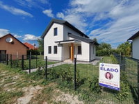 Eladó nyaraló, Balatonkeresztúron 89 M Ft, 4 szobás