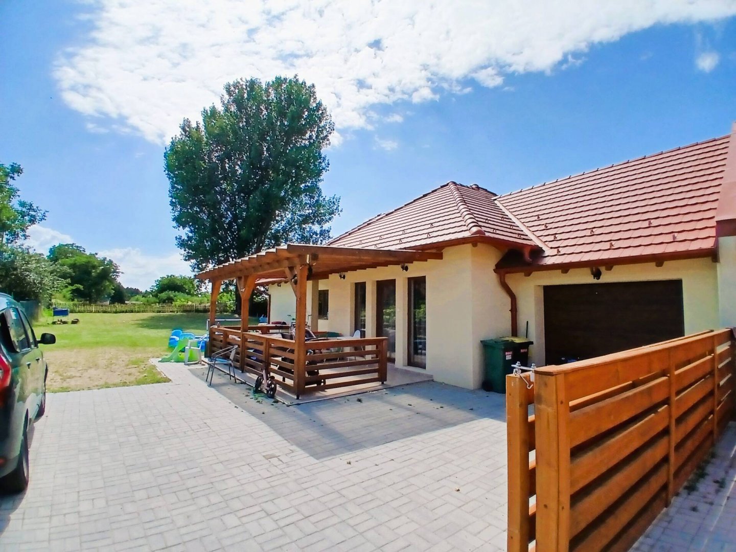 4 bed · 120m² · 89.900.000 ft