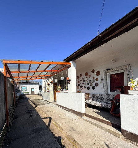 Eladó családi ház, Budapesten, XV. kerületben 49.9 M Ft